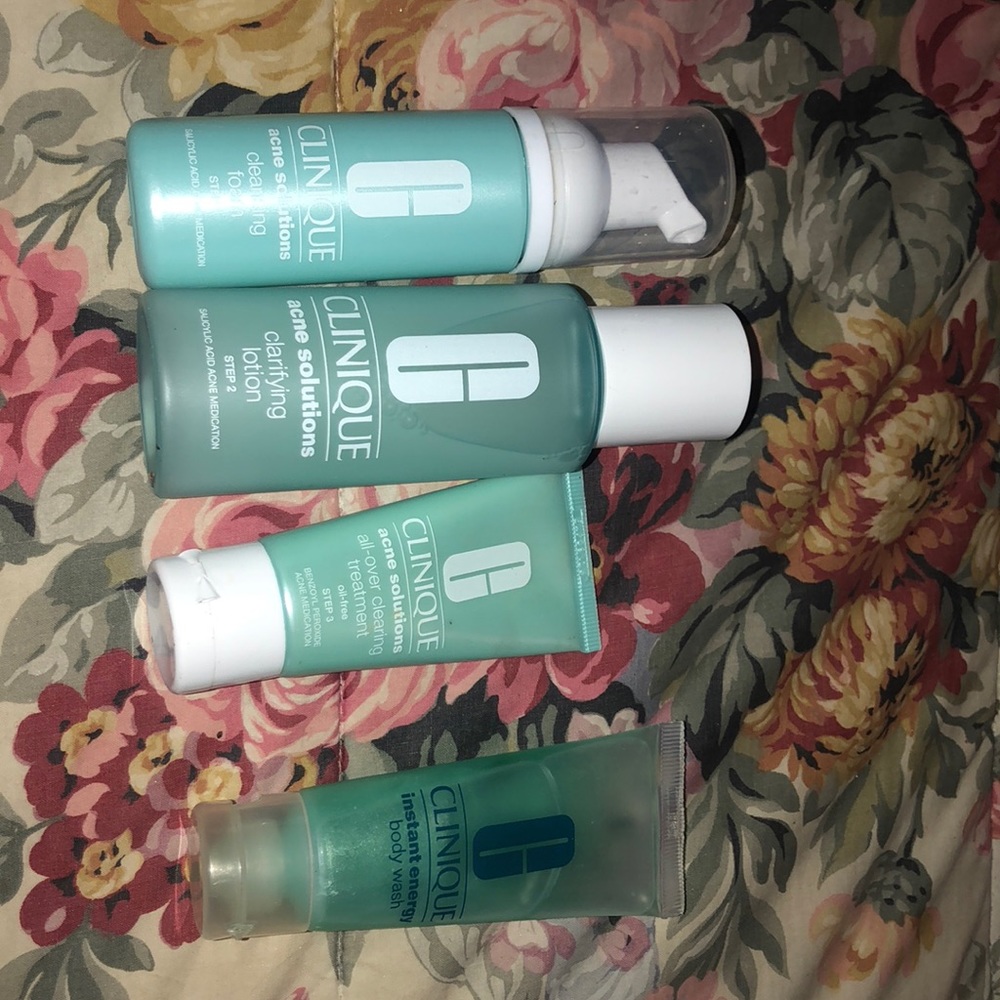 Clinique Acne Solutions set w/ extra